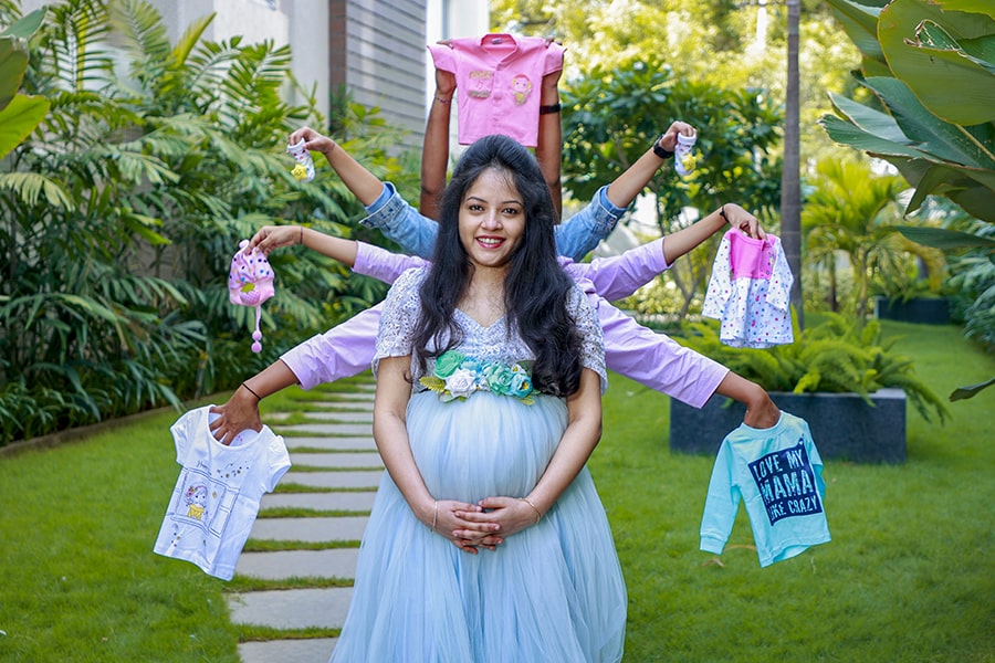 Maternity Photoshoot Service